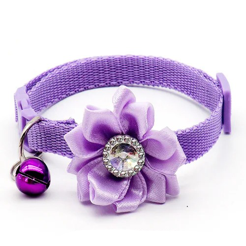 Blommig Halsband med Klocka i Olika Färger